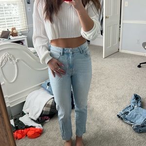 great condition, light-acid wash, straight cut